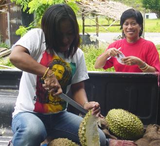 durian woman