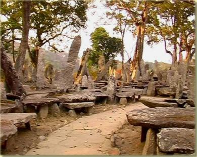 nartiang_monoliths